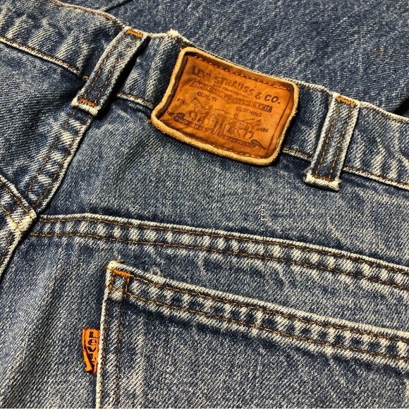 Levi's Other - LEVI’S vintage orange tab jeans size 33/34